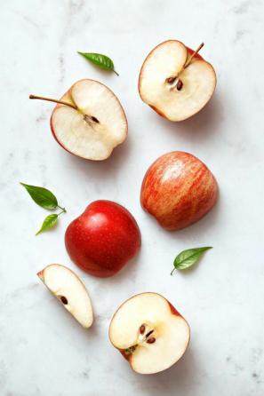 تصدير و توزيع تفاح ياباني درجة اولى