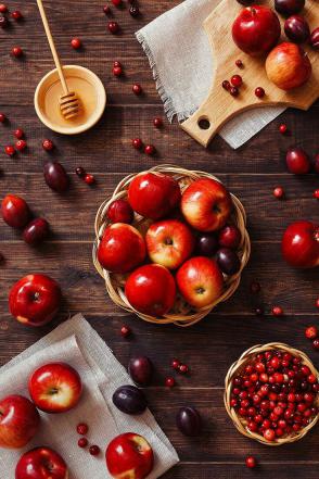 تصدير تفاح احمر إلى بلدان الشرق الأوسط